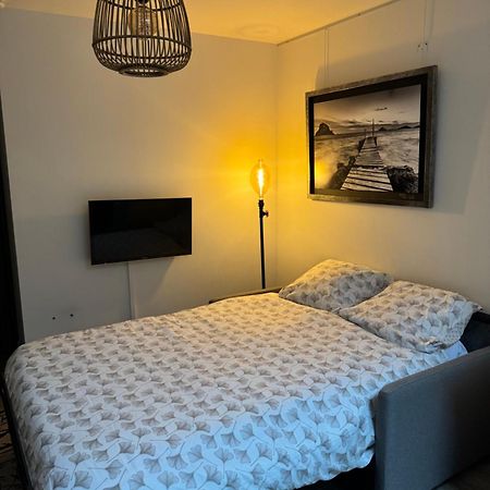 Appartement Cosy Face A La Basilique Saint Remi แร็งส์ ภายนอก รูปภาพ