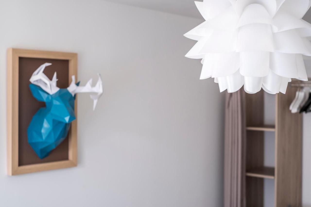 Appartement Cosy Face A La Basilique Saint Remi แร็งส์ ภายนอก รูปภาพ